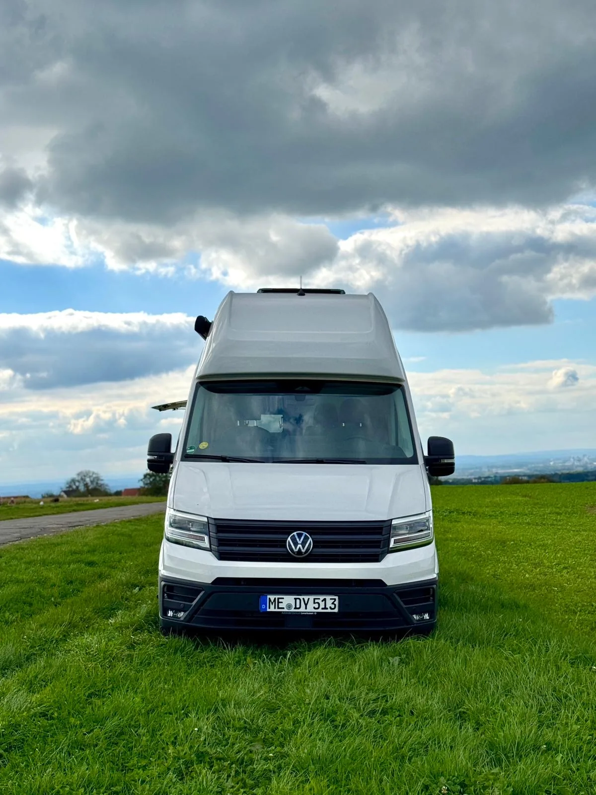 VW Grand California – weiterer Blick in den Innenraum